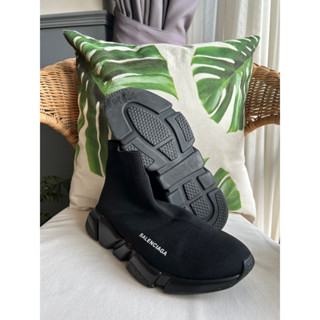 used like new balenciaga shoes size 42