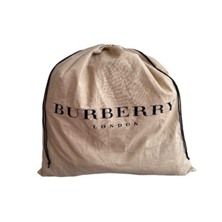 Burberry กระเป๋าหูรูด เบอเบอร์รี่