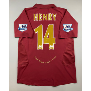 เสื้อบอล ย้อนยุค อาเซนอล เหย้า 2005 Retro Arsenal Home พร้อมเบอร์ชื่อ 14 HENRY อาร์มพรีเมียร์แบบกัมมะหยี่ อำลาไฮบิวรี่