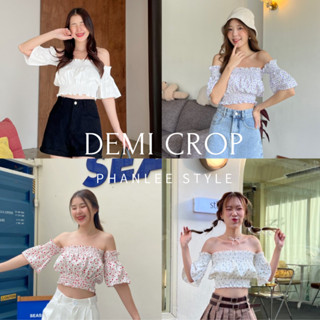 DEMI CROP เสื้อปาดไหล่ลายสุด Cute จับแมทช์คู่กับกางเกงกระโปรงได้ทุกแบบจัดเลยย 🍇✨