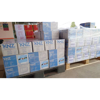 เกลือแร่ KNZ (ยกลัง 4 ก้อน) นำเข้าจากต่างประเทศ แท้ 100% อาหารเสริมแร่ธาตุสำหรับสตว์ ใช้สำหรับโค กระบือ แพะ
