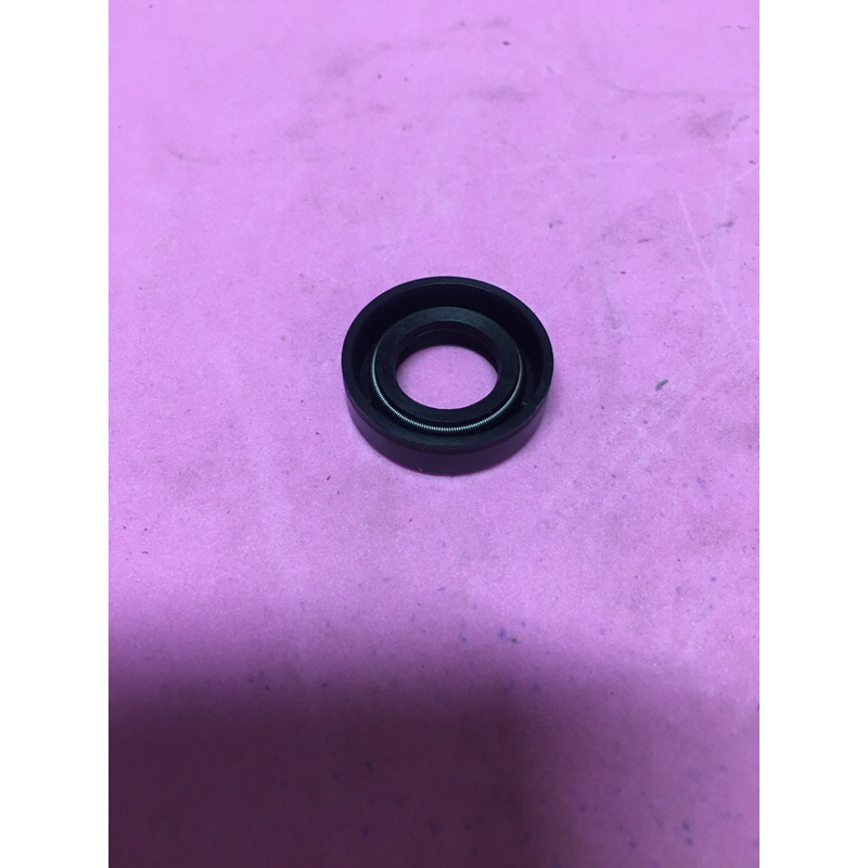 H-605.10 ซีลเเกนสตาร์ท(T)C-70,C65เบอร์ 13.7-24-5 รถที่ใช้ร่วมกันได้ดังนี้ WAVE-100,C900,C50,C700,C70
