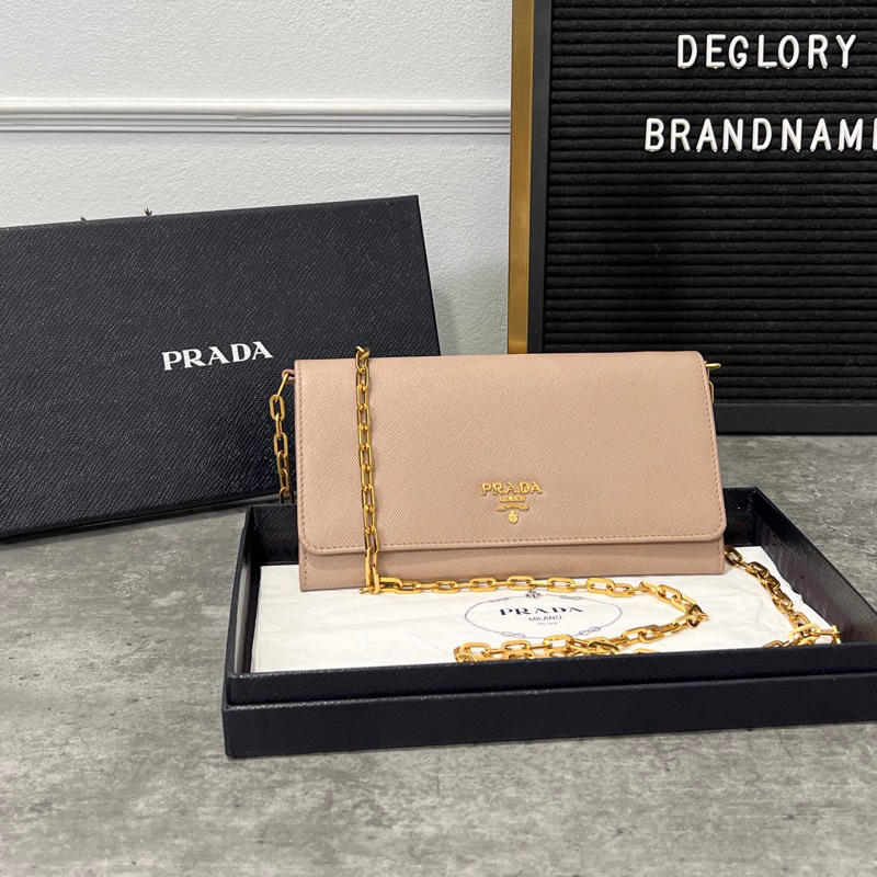 Prada saffiano metal wallet on chain