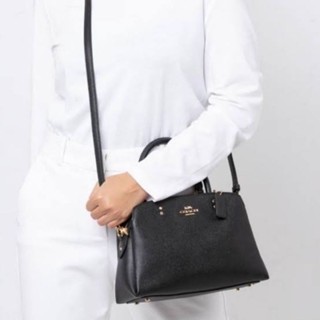 กระเป๋าทรงถังสวยสง่ามาก สีดำ มี 1 ใบNEW COACH  Mini Lillie Carryall