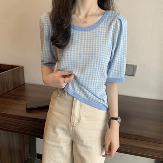 (มือ1) เสื้อยืด สีฟ้า อก42-44 แขนสั้น ลายตาราง ชิโนริ น่ารักมาก