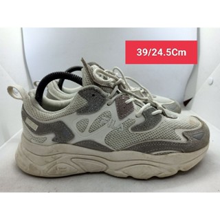 Fila Size 39 ยาว 24.5 Cm รองเท้ามือสอง ผ้าใบ แฟชั่น ทำงาน ลำลอง เดิน  เที่ยว วิ่ง ออกกำลังกาย เกรด A+(P2)