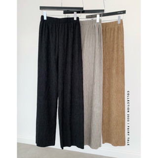 NEW: Texture trouser กางเกงผ้าลายคลื่น มีTexture ทรงคือสวยสไตล์เกาหลี เนื้อผ้าดีงามมาก ผ้าไม่บาง ทรงสวย งานนำเข้า💯