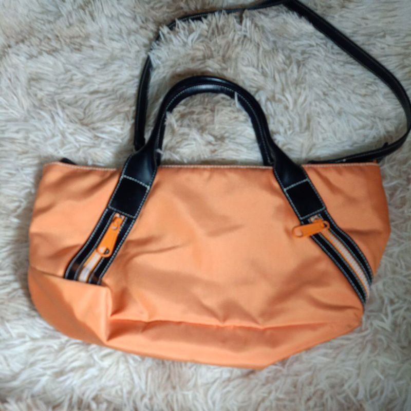 กระเป๋าถือ + สะพาย TOMMY สีส้ม