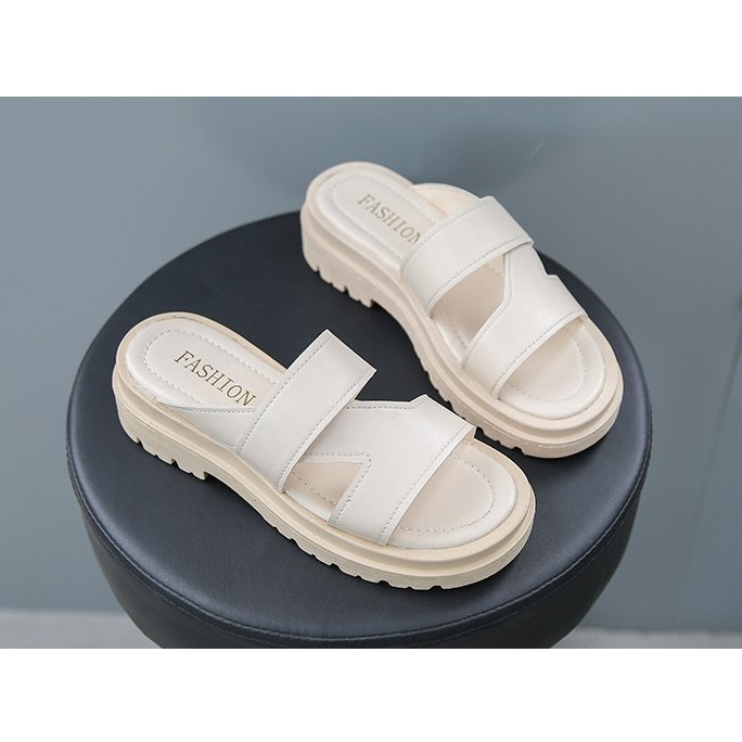 รองเท้าแตะแฟชั่น zicko รองเท้าผู้หญิงใส่นิ่ม พร้อมส่งจากกทม