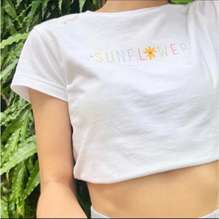 พร้อมส่ง! เสื้อยืด Baby Tee - SUNFLOWER🌻