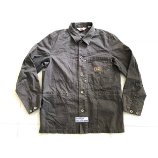 Ben Davis workwear สภาพสวย มีสีเฟดบ้างเล็กน้อยที่ปกคอ แขนเสื้อ อก21.5 ยาว29.5 ไหล่18 แขน22 นิ้ว ราคา 1,500฿