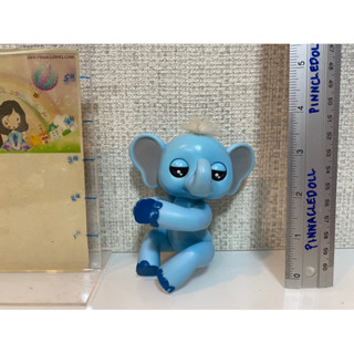 Elephant Fingerlings 018 ช้างเกาะนิ้ว ของแท้ สภาพ90%+