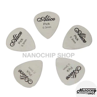 (พร้อมส่ง) ปิ๊กกีตาร์โลหะ ปิ๊กสแตนเลส ปิ๊กเหล็ก Stainless Steel Guitar Pick ปิ้กกีตาร์ขนาด 0.3mm ทรงหยดน้ำ ทรงสามเหลี่ยม