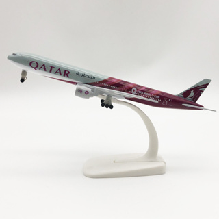 [20CM] โมเดลเครื่องบิน Qatar 777 FIFA World Cup 2022 (Air Craft Metal Model) มีล้อ และขาตั้งโชว์ ของขวัญ ของสะสม ของโชว์