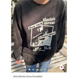 พร้อมส่งในไทย Brandy Melville Ericca Electric circus Sweater เสื้อกันหนาว เสื้อสีดำ เสื้อโอเวอร์ไซร์