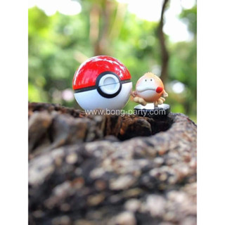 #พร้อมส่งในไทย Pokeball grinder By Bongparty