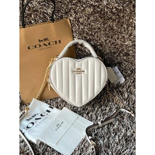 กระเป๋าสะพายทรงหัวใจ Coach C5119 Heart Shape Crossbody Bag