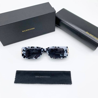 แว่น บารอง SUNGLASSES ใหม่ล่าสุด งานสวย คุณภาพดีสุด พร้อมส่งค่ะ มาพร้อมกล่อง Full Set Box