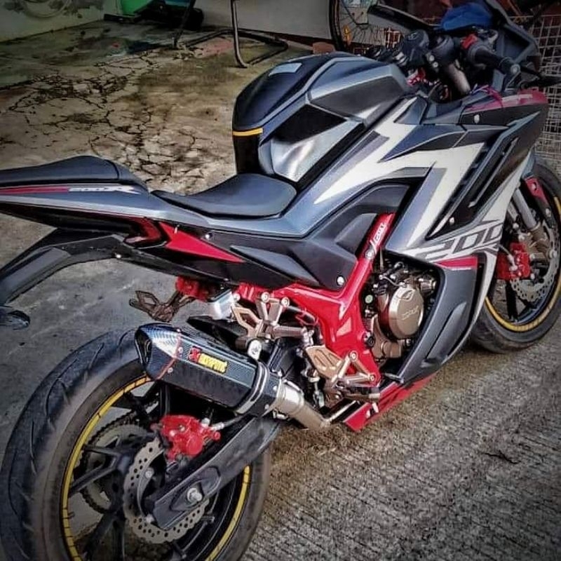 ท่อGpx Gr200R ปลาย 16นิ้วพร้อมคอเลสแท้ ใส่ได้เลย