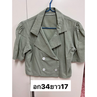 🔥🔥 Sales 🌻🌻crop green ผ้าฝ้ายเนื้อดี ทรงน่ารักผ้าบางๆ สวยมาก .