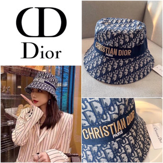 หมวกบัคเก็ต DIOR BUCKET HAT