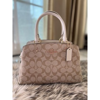 🥰กระเป๋าทรงถังสวยสง่ามาก สีน้ำตาล หูขาว สายสะพายสีขาว มี 1 ใบ🌈NEW COACH  Mini Lillie Carryall