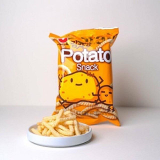 ขนมเกาหลี nongshim potato snack 55g.농심 감자깡 นงชิมขนมอบกรอบรสมันฝรั่ง