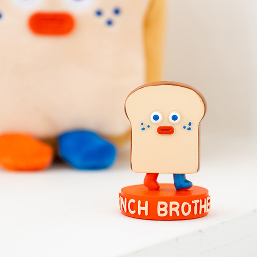 MARK'S x Brunch Brother Minifigure มินิฟิกเกอร์