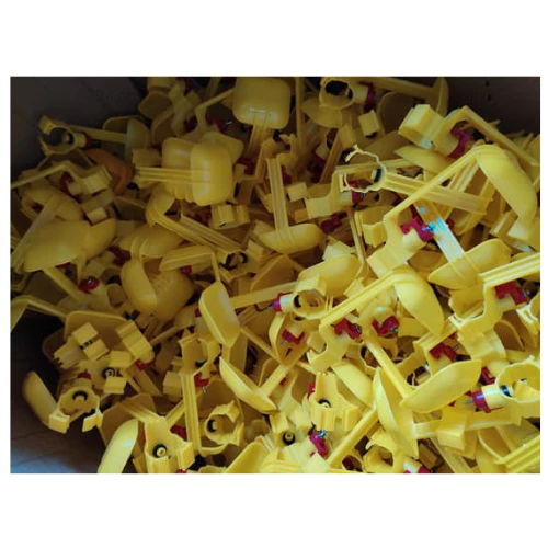 สินค้าขายดี นิปเปิ้ลให้น้ำไก่,นิปเปิ้ลอัตโนมัติ รุ่นขาตรง สีเหลือง 6 หุน thumbnail 3
