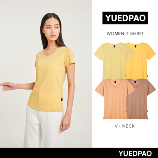 Yuedpao เสื้อยืดผู้หญิงคอวี ทรงเข้ารูป ผ้านุ่ม ใส่สบาย เสื้อยืดสีพื้น เสื้อยืดผู้หญิง คอวี Set butter honey