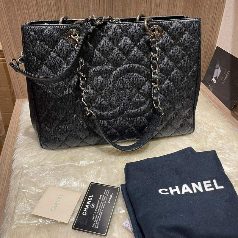 Chanel cavier she holo 13