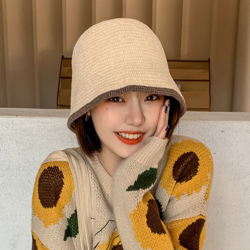 ส่งของทุกวัน    หมวกถักไหมพรม ผ้าหนานุ่มใส่ได้ทุกโอกาส ได้ฟิลสาวเกาหลีเกาใจ รุ่นนี้ใครไม่มีพลาดน้า