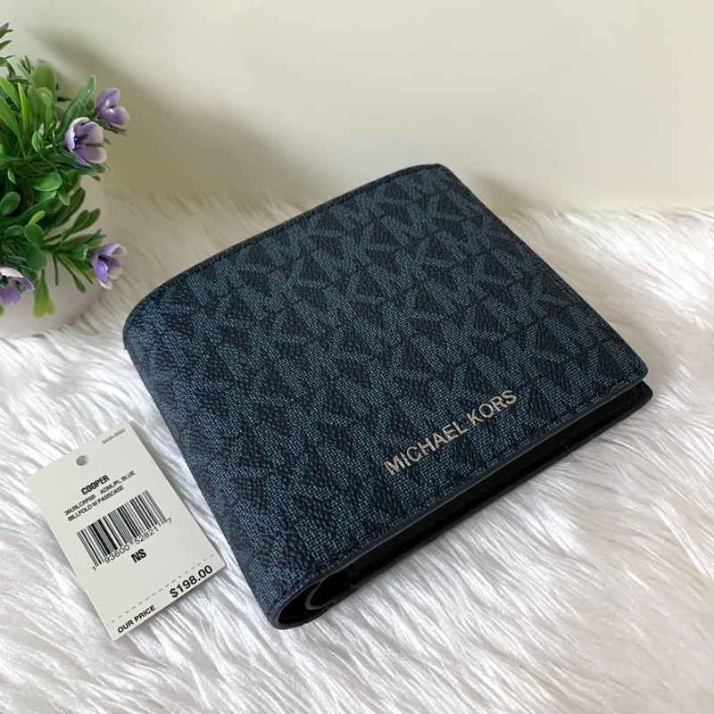 [[พร้อมส่ง📦แท้💯%]] Michael Kors Cooper Billfold Wallet With Passcase สี PL Blue 36U9LCRF6B