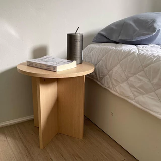 Po Furniture โต๊ะกลมมินิมอล เก้าอี้มินิมอลกลมอเนกประสงค์ ขนาด 40x40x40 cm. **สินค้าประกอบเอง**