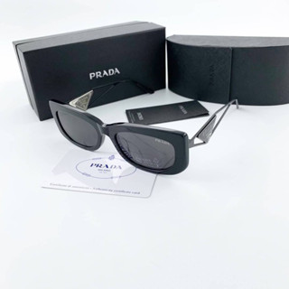 New Prada  Sunglasses  งานสวยสุด คุณภาพดีที่สุดพร้อมส่งค่ะ กันแดดเต็มประสิทธิภาพ UV400