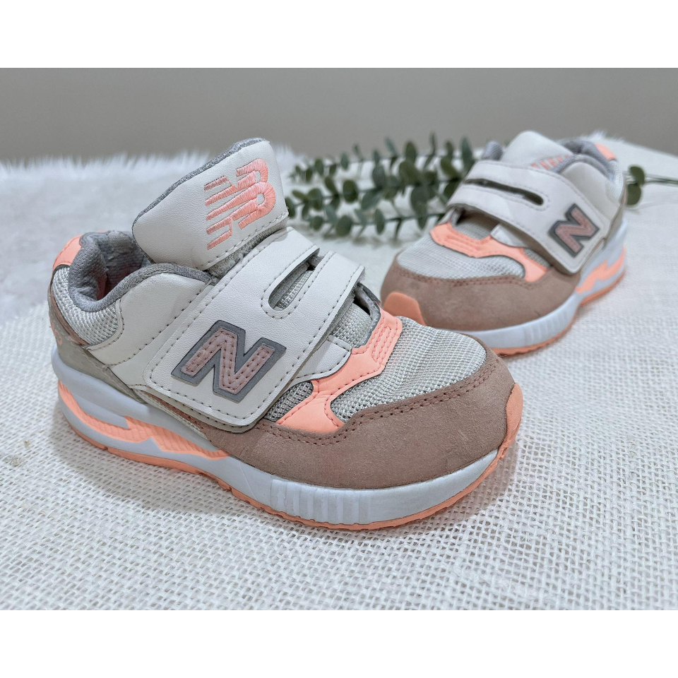 รองเท้าผ้าใบเด็กมือสอง **New Balance 17cm** รองเท้ามือสองNB530ของแท้!!!