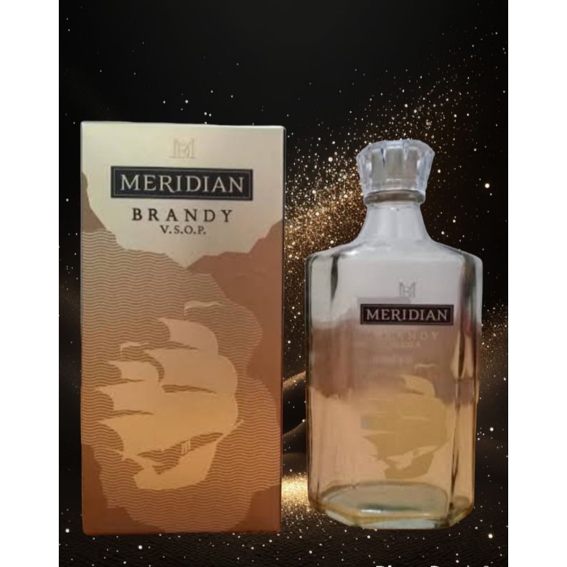 ขวดเหล้าเปล่า MERIDIAN BRANDY V.S.O.P. พร้อมกล่อง