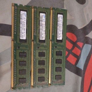 DDR3 1GB-1333 PC3-10600U samsung