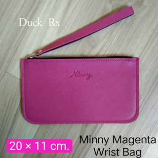 Minny Magenta Wrist Bag 20 × 11 cm. กระเป๋าคล้องข้อมือ มินนี่ สีชมพูเข้ม ขนาด 20 × 11 ซม.