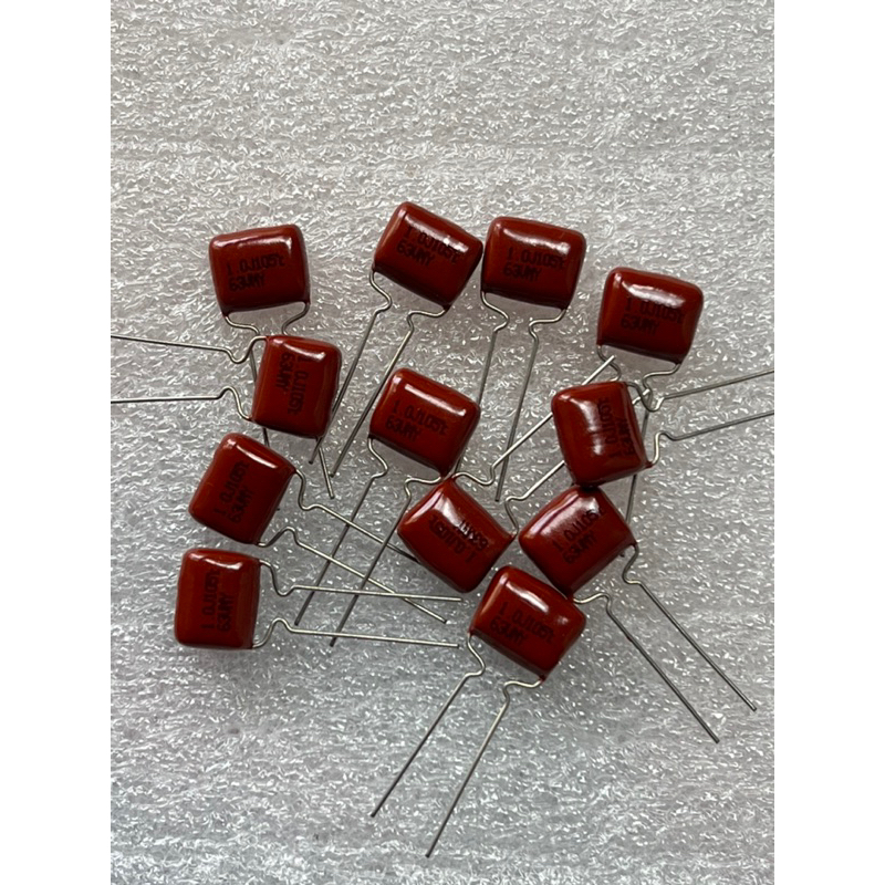 1UF 63V 105J  105PF ไมล่าของญี่ปุ่น ขาห่าง10มิล Cไมล่าของแท้ของใหม่(10ชิ้น) ตัวเก็บประจุ คาปาซิเตอร์