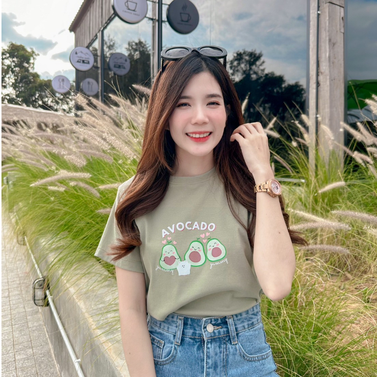 Jarikashop - เสื้อยืดลายอโวคาโด้ ( AVOCADO ) ( งานป้าย.. Jarika ) ( จ41 )