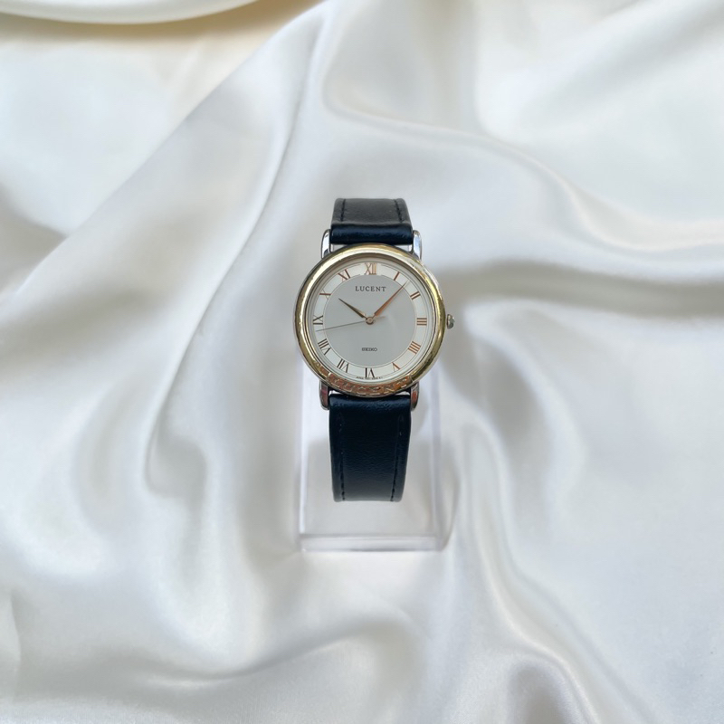 นาฬิกา​ข้อมือ​ Seiko​ Lucent ​Vintage​1980s​ มือสอง แท้ 100% นำเข้าจากประเทศญี่ปุ่น สินค้าคัดเกรดพรีเมี่ยม มีของพร้อมส่ง
