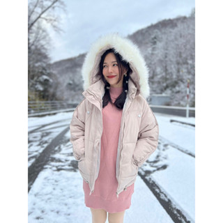 Snowy Coat โค้ทผ้ากันลม กันหิมะซึม