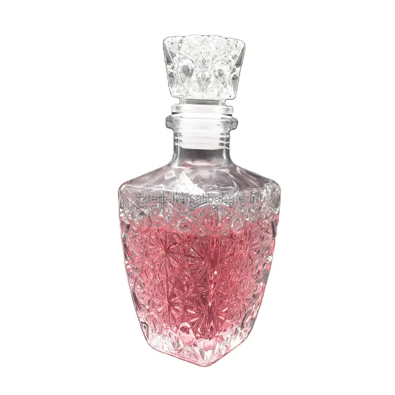 npkขวดแก้วลายคริสตัส5942ทรงเหลี่ยมขนาด250 ml