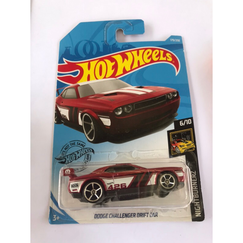 hot wheels Dodge Challenger drift car