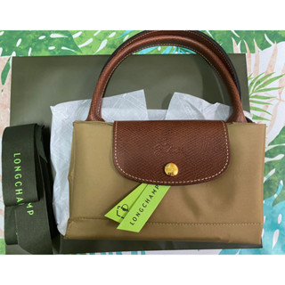 longchamp ไซต์ m หูสั้น อุปกรณ์ครบ