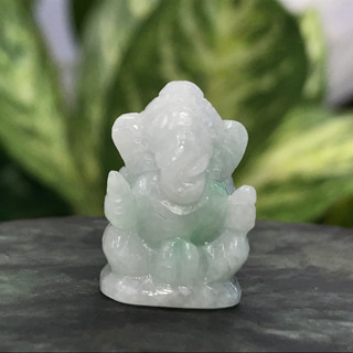 หยกแกะสลัก พระพิฆเนศ หยก พม่า แท้ (Burmese jadeite)