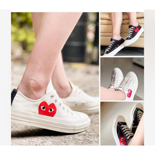 รองเท้า play comme des garcon size 42 สีขาว ของใหม่