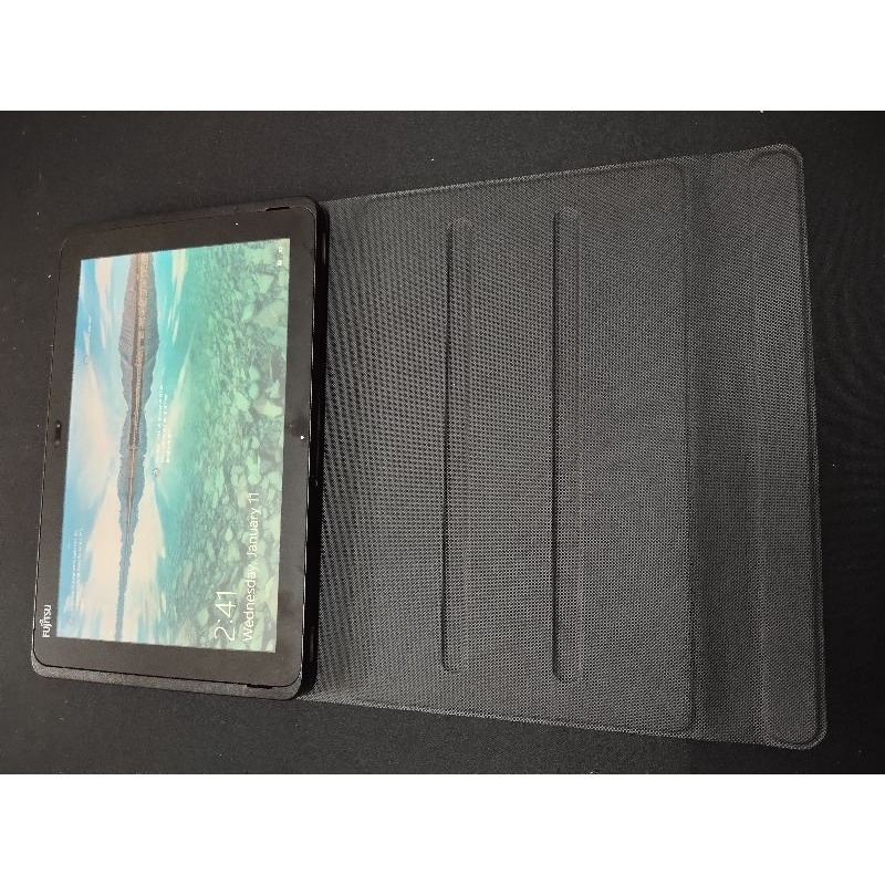 Fujitsu arrow tab Q507 , Ram4 HDD128G