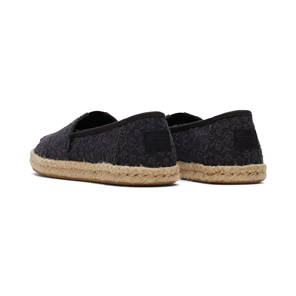 TOMS รองเท้าลำลองผู้หญิง สลิปออน รุ่น Alpargata Rope Black Posy Lace (CA) รองเท้าลิขสิทธิ์แท้